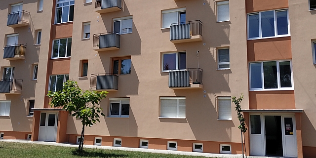 Bánki Donát utca 2-4 (megújult állapot)